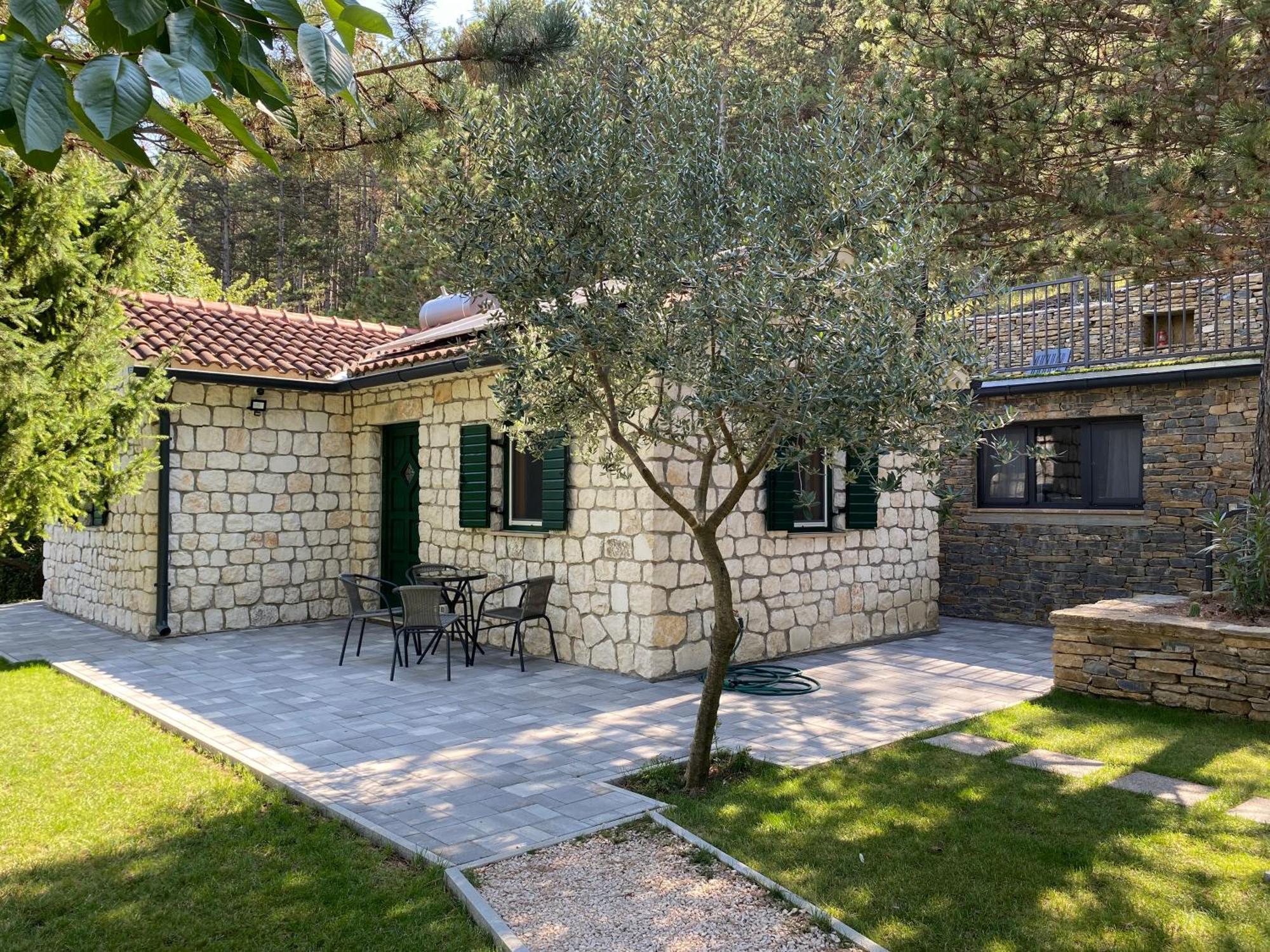 Normabella Holiday Home Tugare Exterior photo